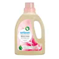 Płyn do prania delikatnych tkanin Wool & Delicates 750ml SODASAN